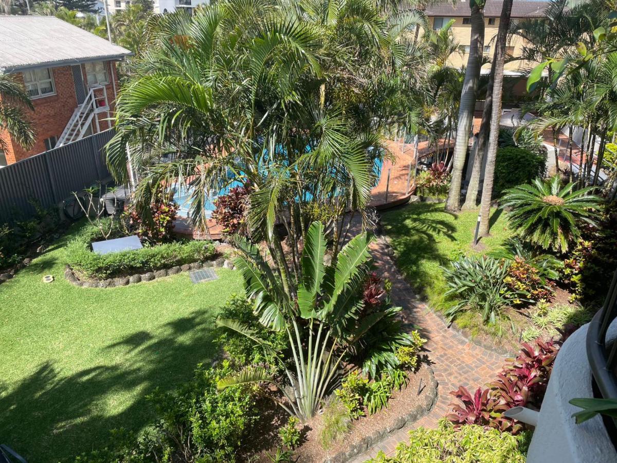 Aristocrat Apartments Gold Coast Extérieur photo