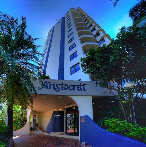 Aristocrat Apartments Gold Coast Extérieur photo