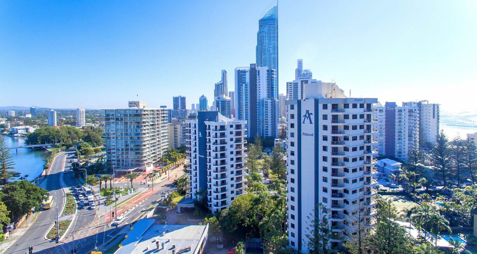 Aristocrat Apartments Gold Coast Extérieur photo