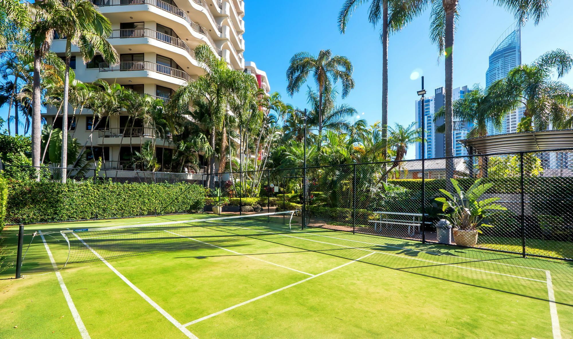 Aristocrat Apartments Gold Coast Extérieur photo